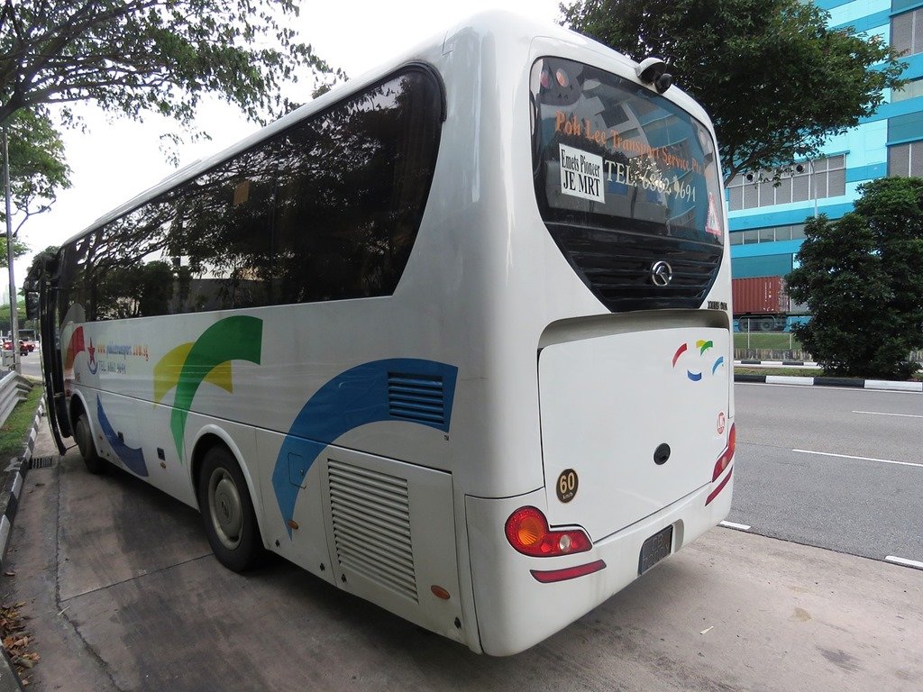 bus-2460482_1280