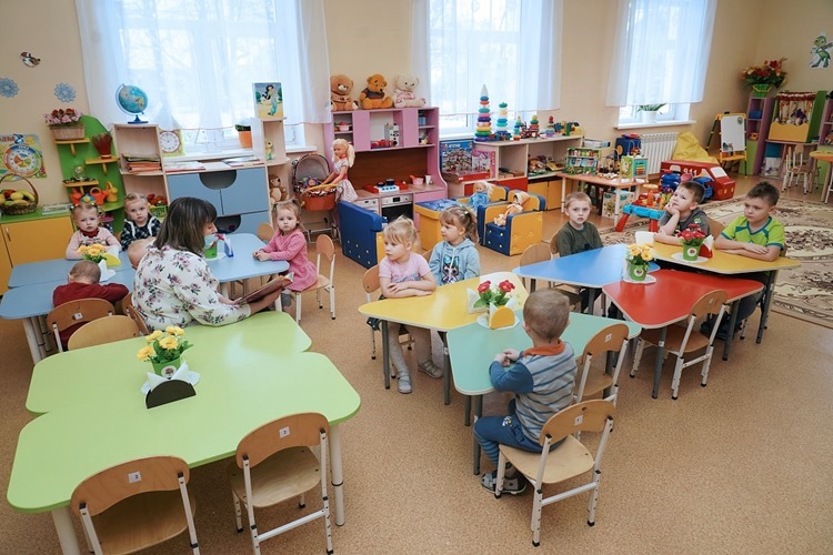 Ситуация с нехваткой школ и детсадов в Петербурге близка к катастрофической