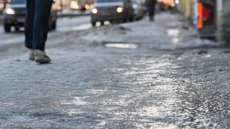 Эксперт связал регулярные «снежные коллапсы» в Петербурге с неэффективностью команды Беглова