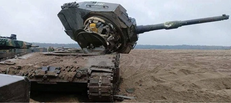 Украинские военные оторвали башню танку Leopard
