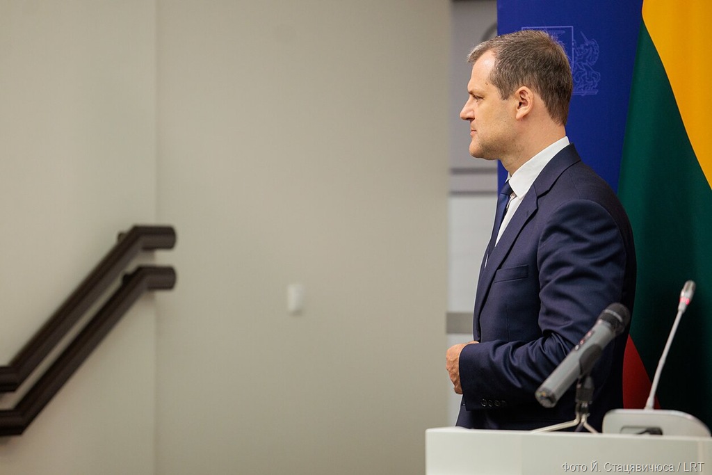 Президент Литвы подписал указ об отставке действующего правительства