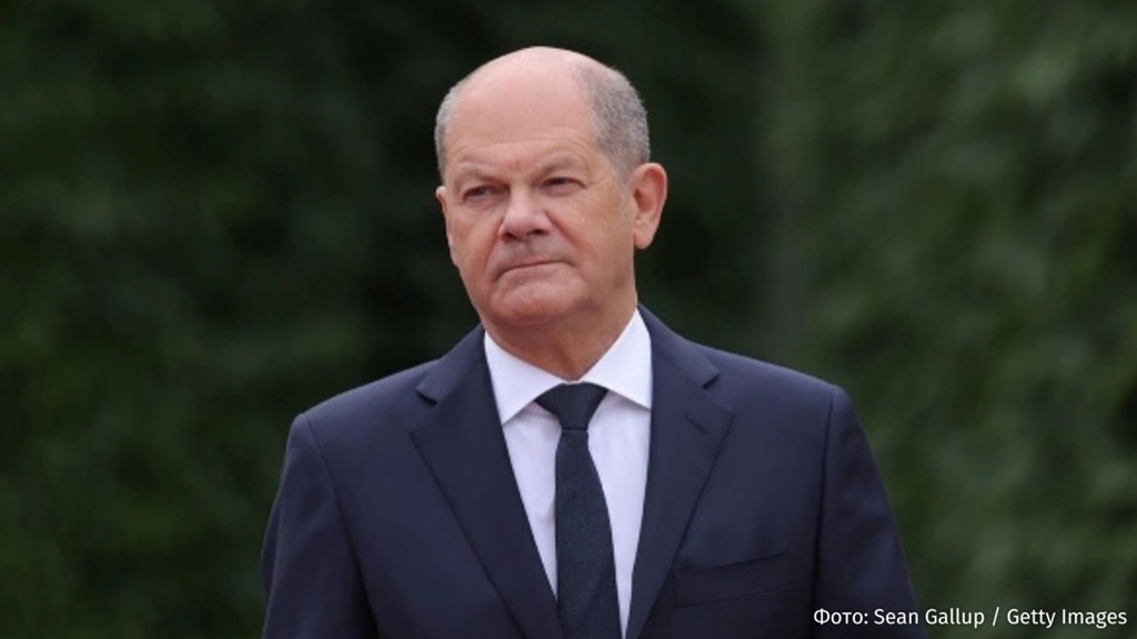 Шольц: правительство Германии развалилось из-за споров о финансировании Украины