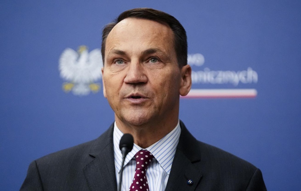 Сикорский &mdash; США: &laquo;Мы партнеры, но не лохи&raquo;